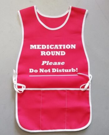 Medication round apron in red